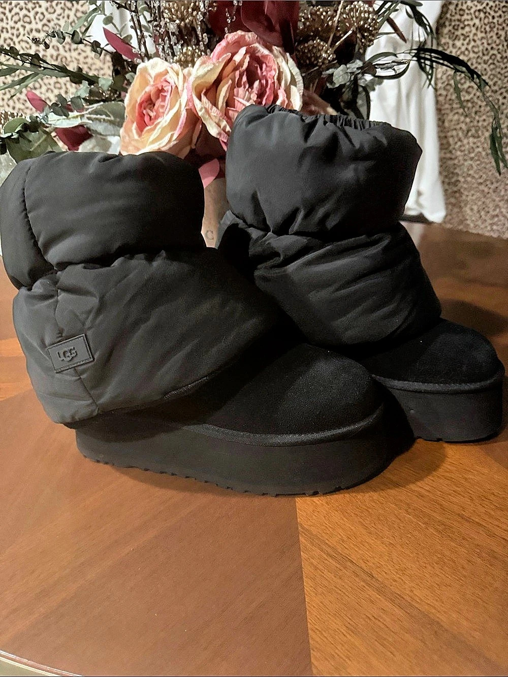 UGG Classic Mini Dipper Puffer Black Winter Boots